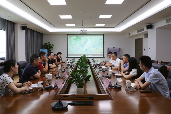 £¨ÍøÕ¾£©ÎÂÖÝÊÐÖÆ±ÊлáÓ¦ÑûЯÖÚÆóÒµÀ´·ÃBOB°ëµº¿ªÕ¹ÉÌÎñǢ̸.jpg £¨ÍøÕ¾£©ÎÂÖÝÊÐÖÆ±ÊлáÓ¦ÑûЯÖÚÆóÒµÀ´·ÃBOB°ëµº¿ªÕ¹ÉÌÎñǢ̸.jpg